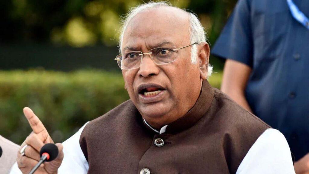 खरगे ने कहा- पहलगाम हमले पर मोदी का रवैया उचित नहीं, चुनावी भाषण के बजाय उन्हें देश को सच्चाई से अवगत कराना था…