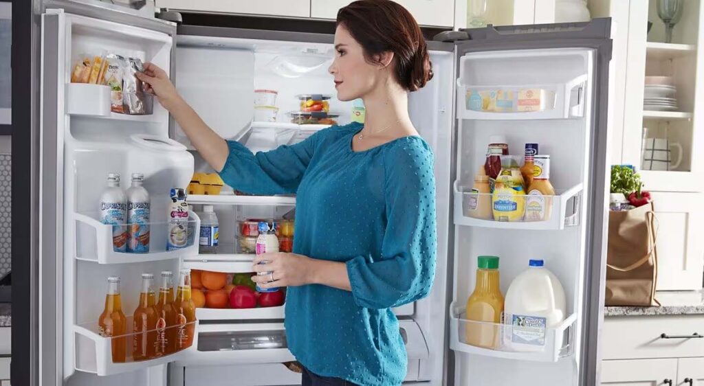 Fridge maintenance tips: अगर चाहते हैं फ्रिज न हो खराब, इन 4 बातों का रखें खयाल…