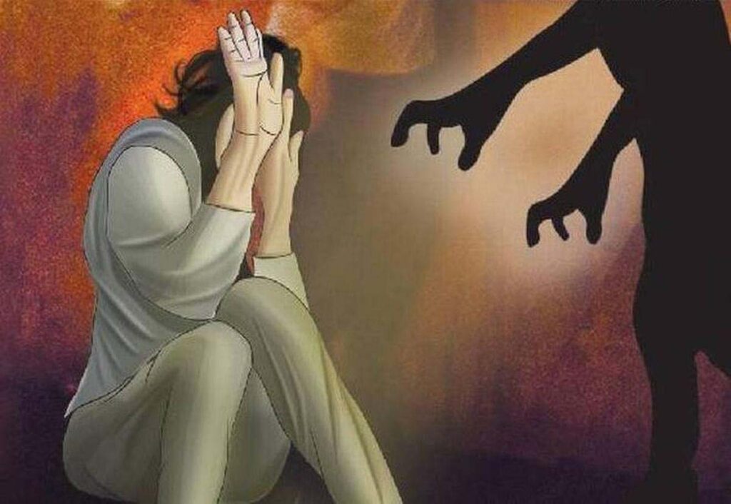 हरियाणा : ट्रेन के डिब्बे में महिला से गैंगरेप, रेलवे कर्मी समेत दो गिरफ्तार