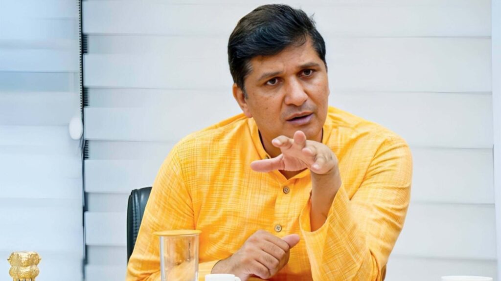 दिल्ली अस्पताल निर्माण घोटाला: AAP नेता सौरभ भारद्वाज के घर पर ED की रेड
