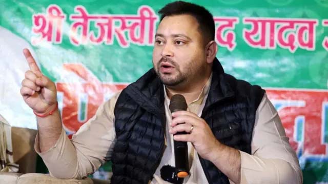 Bihar Elections: सीट बंटवारे पर सस्पेंस, तेजस्वी यादव के बयान ने बढ़ाया सियासी पारा