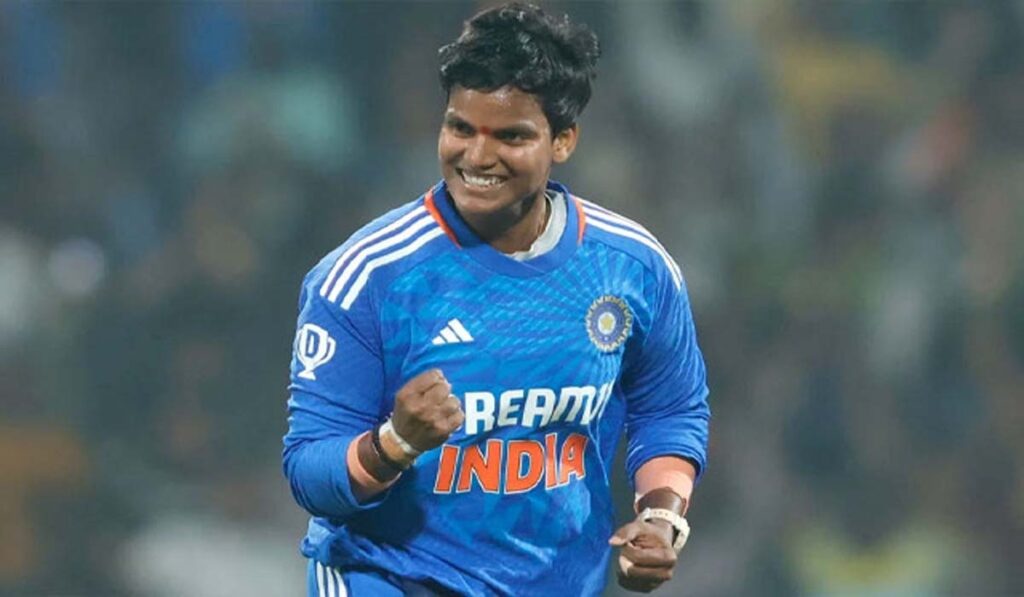 Deepti Sharma ने रचा इतिहास, महिला वर्ल्ड कप 2025 में बनाया अनोखा वर्ल्ड रिकॉर्ड