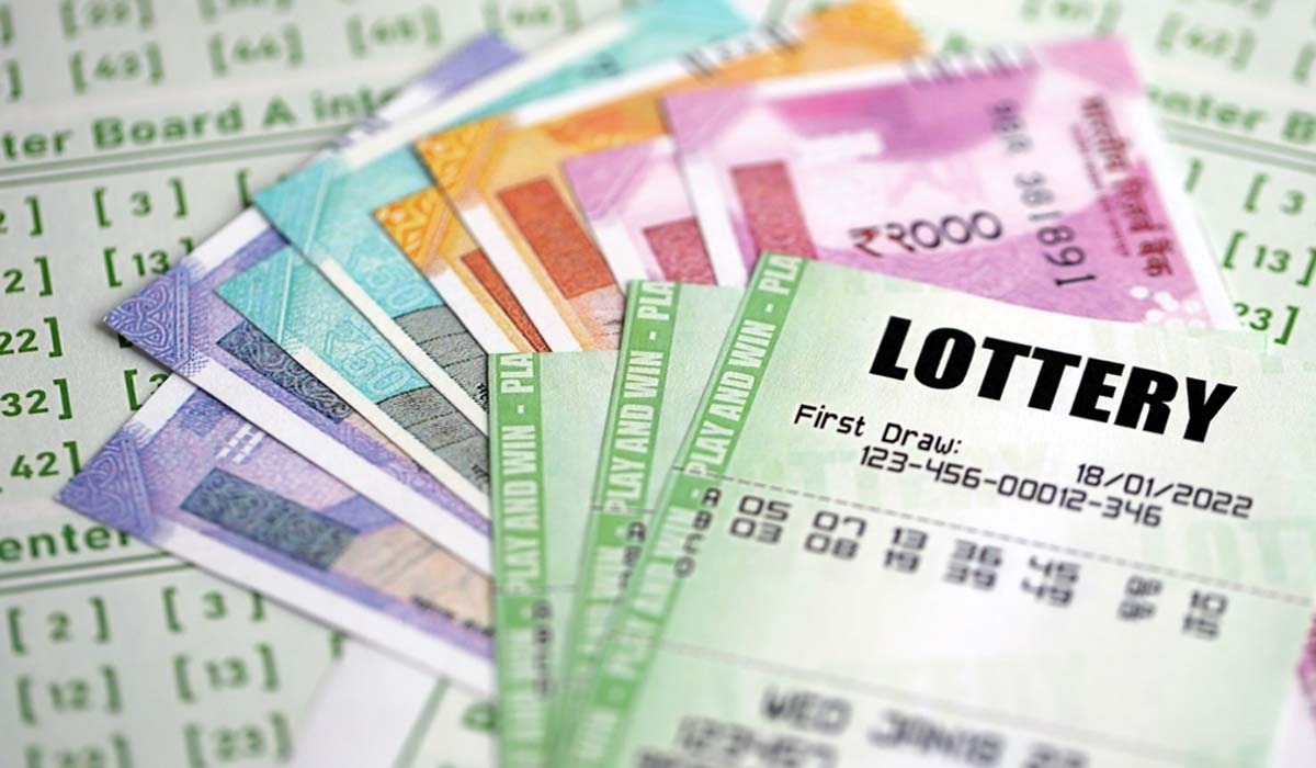 11 साल के बच्चे की जिद्द ने बदली पिता की किस्मत, होशियारपुर का परिवार बना करोड़पति