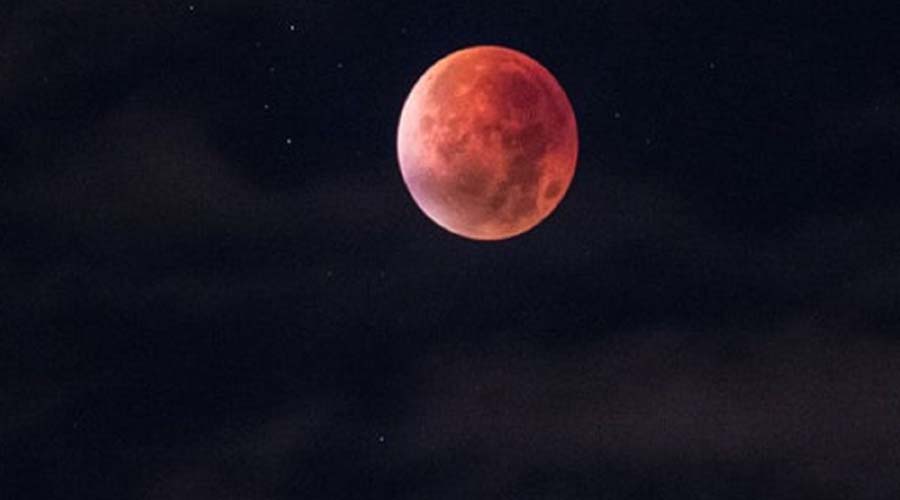 Chandra Grahan 2026: फाल्गुन पूर्णिमा पर आज साल का पहला चंद्र ग्रहण, जानें कहां-कहां दिखाई देगा? यहां पढ़े पूरी डिटेल्स Lunar Eclipse,