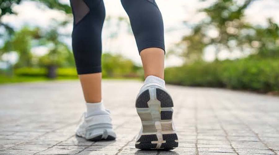 Weight Loss Tips: मोटापा कम करने के लिए अपनाएं 3-3-3 वॉकिंग फॉर्मूला, मिलेंगे ये फायदे 3-3-3 walking formula