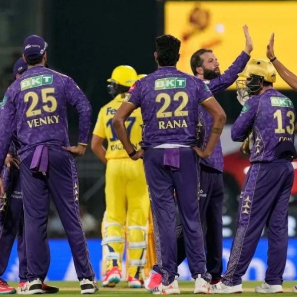 IPL 2025 : लास्ट ओवर में धोनी ने किया कमाल, चेन्नई सुपर किंग्स ने कोलकाता को दो विकेट से रौंदा