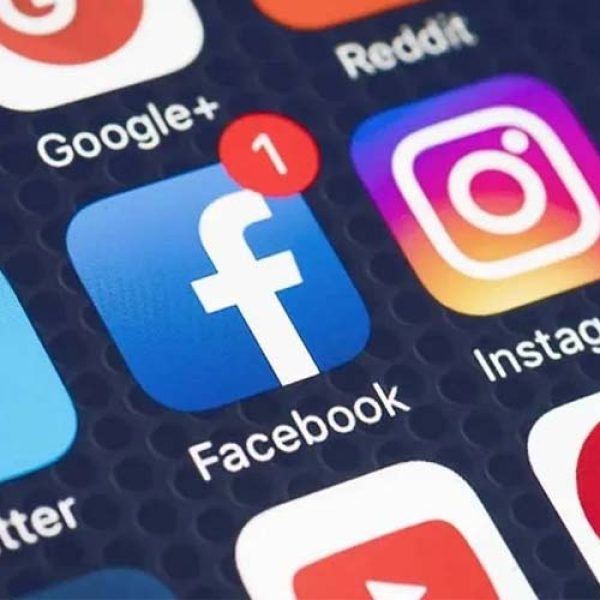 केंद्र सरकार की सोशल मीडिया पर आपत्तिजनक कंटेंट को लेकर सख्त चेतावनी; जानिए पूरी जानकारी